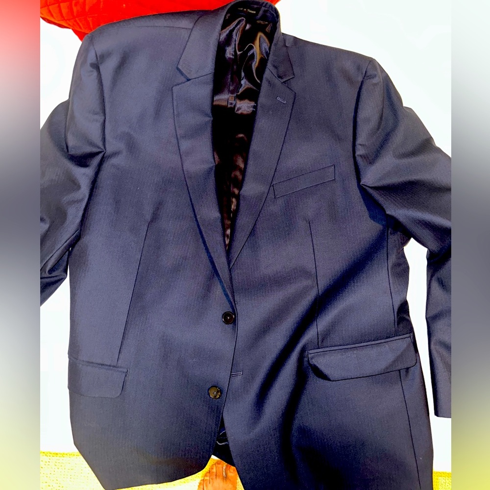 Lovely blue blazer by Calvin Klein.